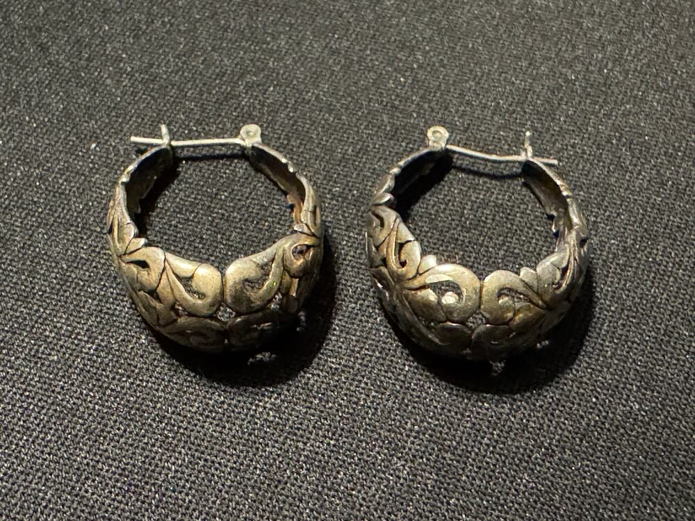 Vintage 925 Silver Filigree Oval Hoop Openwork Earrings